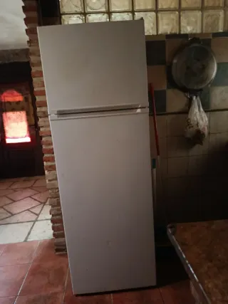 Frigorífico blanco