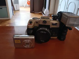 Olympia e Sony Cyber-shot Fotocamere