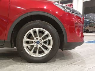 Ford Kuga Titanium 2.5 Duratec FHEV 140kW Auto