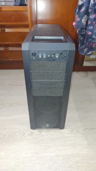 Corsair Carbide 500R Modificada con Ventana