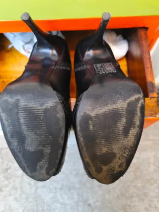 Décolleté Guess peep-toe con fiocco nere