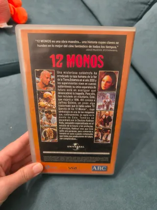 VHS El Indomable Will Hunting y 12 Monos