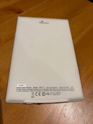 Lector de libros electrónicos Sony PRS-T1