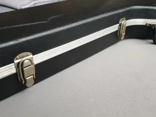 American Fender molded case 90's