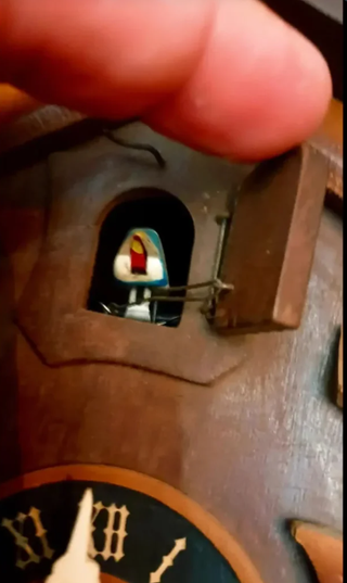 Lotto 4 orologi a cucù per ricambi