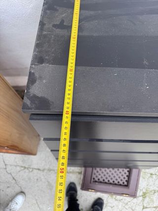 Cajonera de madera y plástico