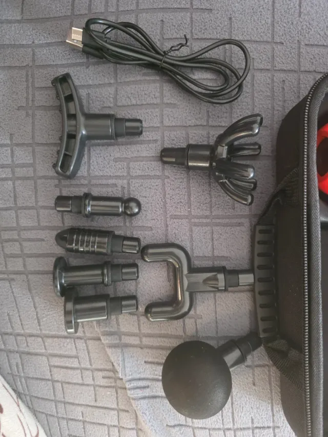 Pistola Masajeador Muscular + Accesorios