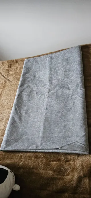 Cortina gris térmica