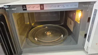 Microondas Digital Panasonic Blanco