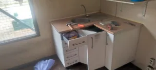 cocina y fregadero ideal para  espacios pequeños