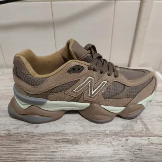 Zapatillas New Balance 9060 Beige/Marrón