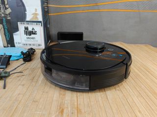 ECOVACS DEEBOT OZMO920 robot aspirador y friegasue