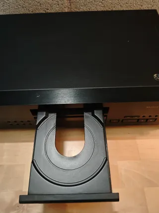 Reproductor  CD Sony CDP‑XB630 con Mando original