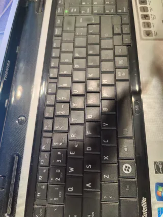 Portátil Toshiba Satellite L750 Grafica nvidia