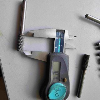 FRESAS ROTATIVAS CILINDRICAS DE METAL DURO