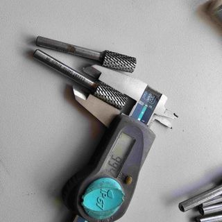 FRESAS ROTATIVAS CILINDRICAS DE METAL DURO