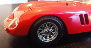 Ferrari GTO 1962 escala 1/18