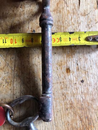 Set di 2 chiavi antiche