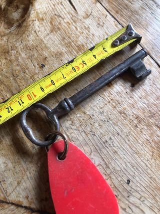 Set di 2 chiavi antiche