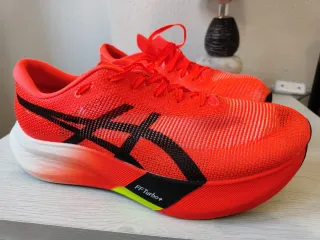 Zapatillas Asics Edge París Carbono