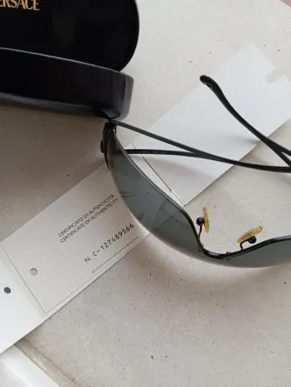 Gafas de Sol Versace Negras y Grises