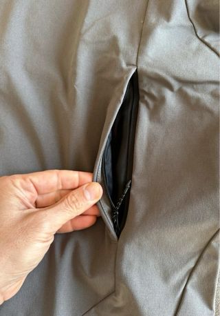 Chaqueta Adidas Terrex Gris y Negra