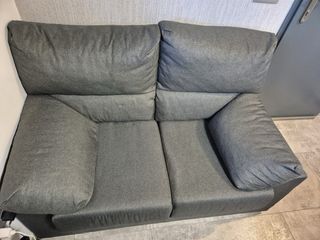 Sofá biplaza gris tela