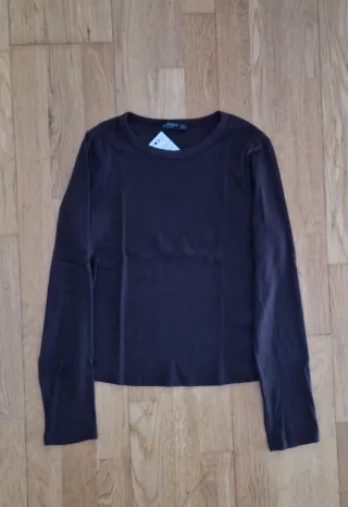 Camiseta Stradivarius Manga Larga Marrón Chocolate