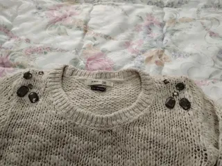 Jersey Bershka Beige Adornado