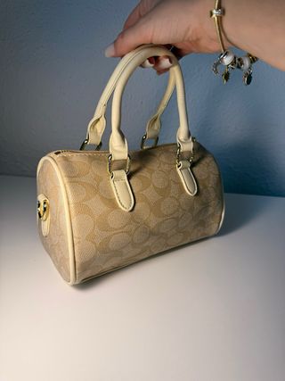 Bolso Coach Beige y Dorado