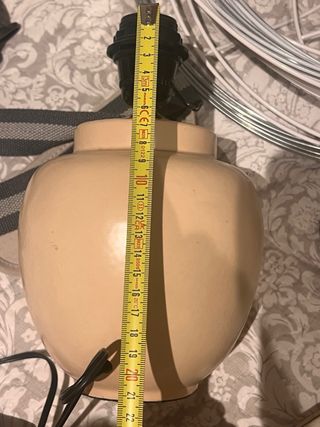 Lámpara de mesa beige tela y barro