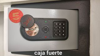 Local comercial en alquiler en Pardinyes - Riu Segre - Mitjana en Lleida