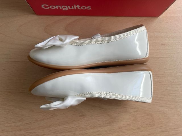 Merceditas charol blancas Talla 25