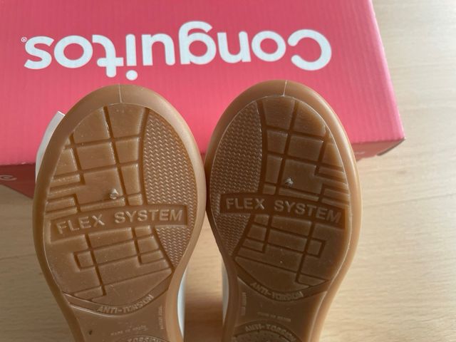 Merceditas charol blancas Talla 25