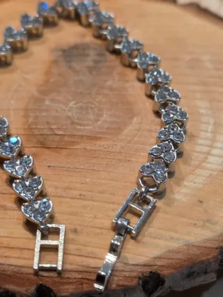 Pulsera Corazones Brillantes Plata