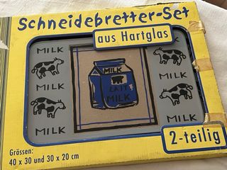 Set 2 Taglieri Vetro Temperato Mucca Latte