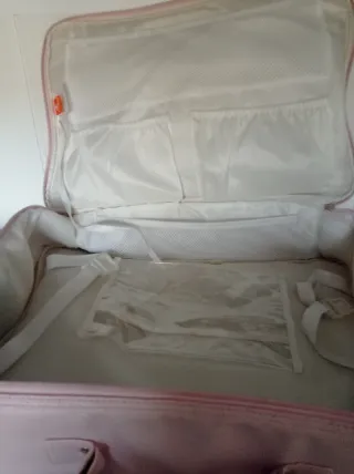 Maleta niña/bebé rosa.