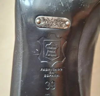 Zapatos negros de tacón Balenciaga de piel