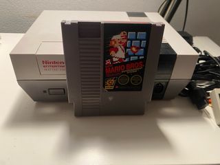Nintendo NES Super Mario Bros. Console
