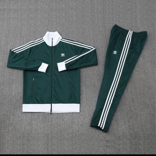 Chándal ADIDAS en muchos colores.  NUEVOS