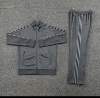 Chándal ADIDAS en muchos colores.  NUEVOS