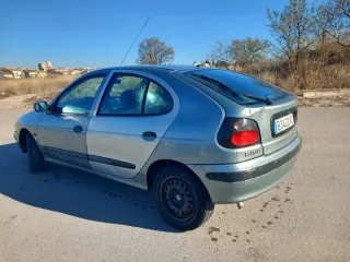 Renault Megane 1999
