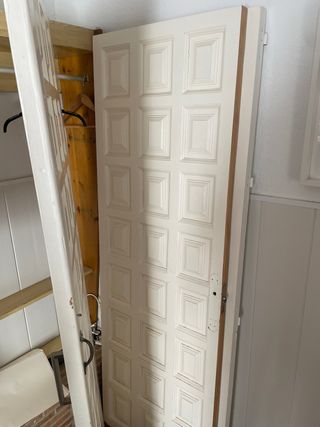 Puertas de madera maciza