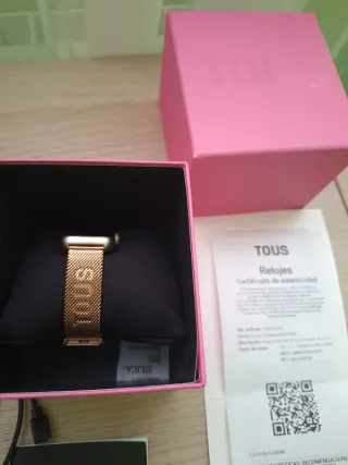 Reloj Tous Smartwatch Dorado y Rosa