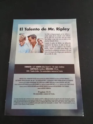 4 DVDs de Acción y Suspense (Español)