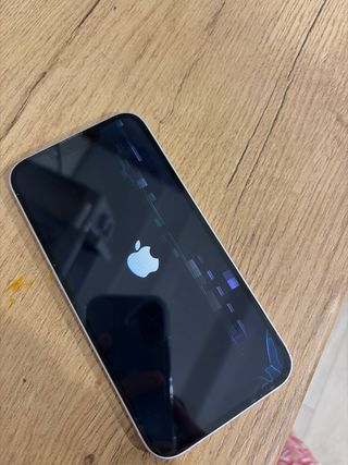 iPhone 13 128GB - Pantalla Rota