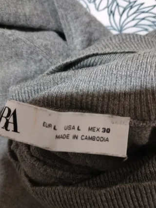 Jersey cuello alto gris