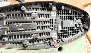 Asiento triumph acanalado marron