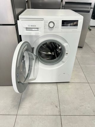 Nevera Bosch y Lavadora Blanca