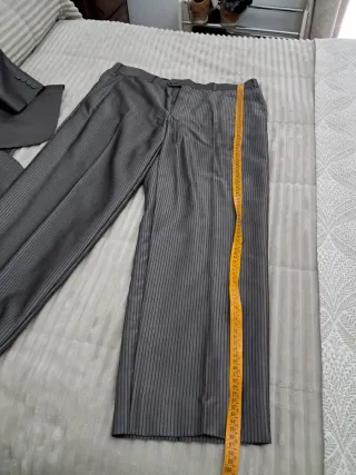 Traje Chaqueta Rayas Gris Talla 54